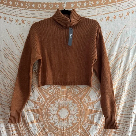 Lulu’s Comfy Intentions Rust Brown Turtleneck Cropped Pullover Sweater Small NWT - Picture 6 of 9